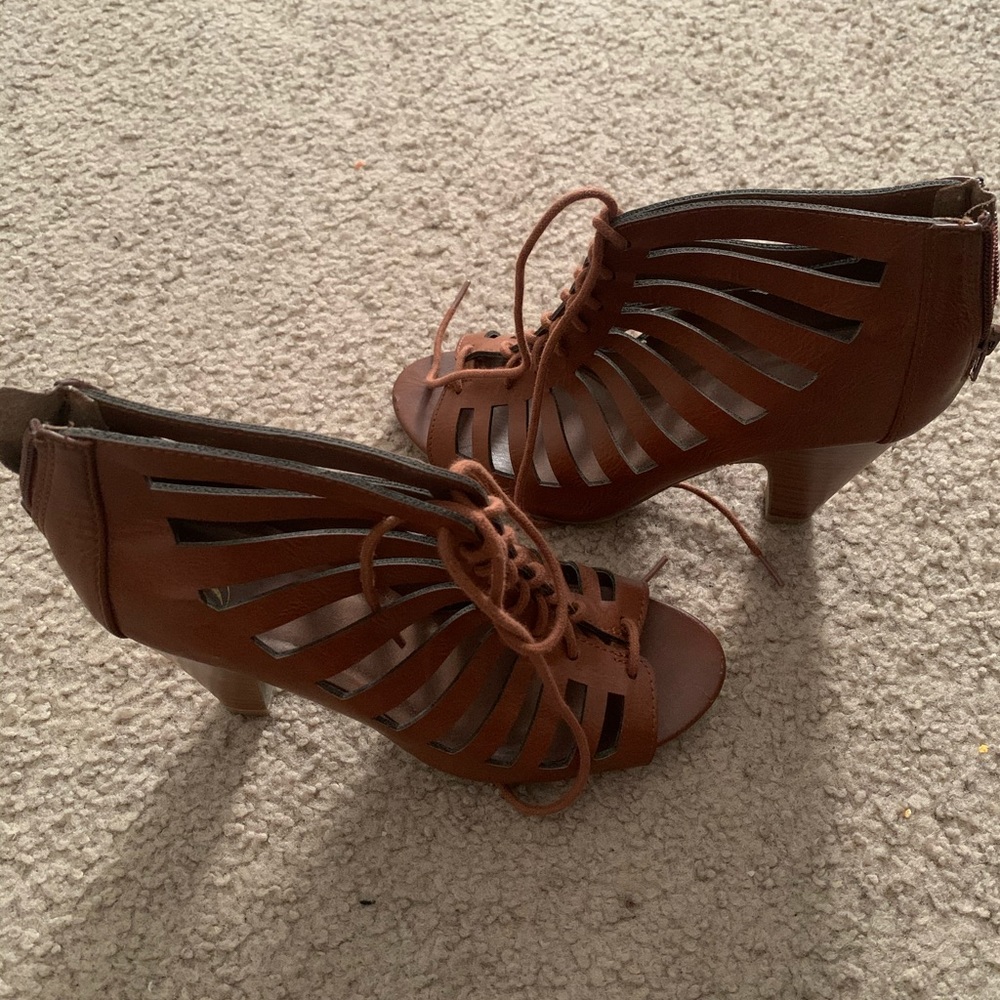Brown gladiator sandal